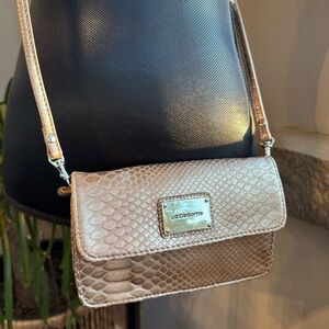 Liz Claiborne Gold/Bronze Snake Print Crossbody Bag